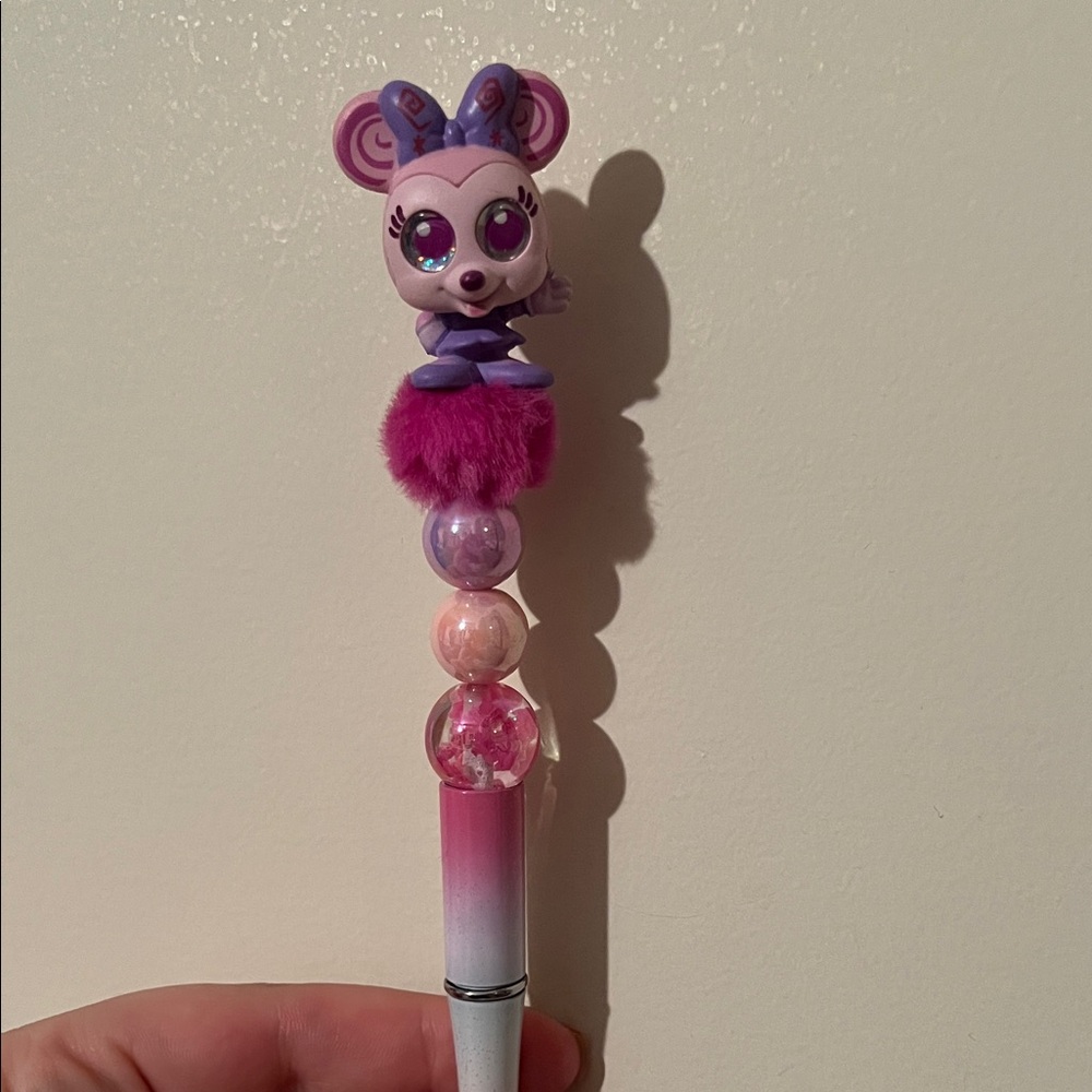 Purple and Pink Minnie Mouse Pen